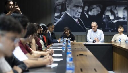 SEÇER “SOSYAL BELEDİYECİLİK KAVRAMININ İÇİNİ DOLDURARAK MERSİN’E KATKI SUNUYORUZ” – Mersin Halk Haber