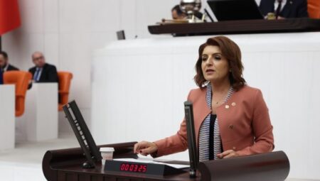 Gülcan Kış “Gençlerimizi Kaderine Terk Ettiler!” – Mersin Halk Haber