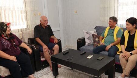 TOROSLAR BELEDİYESİNDEN ŞEHİT VE GAZİ AİLELERİNE ANLAMLI ZİYARET – Mersin Halk Haber