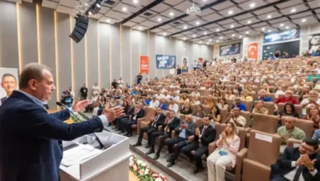 RAKİBİMİZ YORGUN. KOŞAMIYOR. CHP’Yİ SAKATLAMAYA ÇALIŞIYOR – Mersin Halk Haber