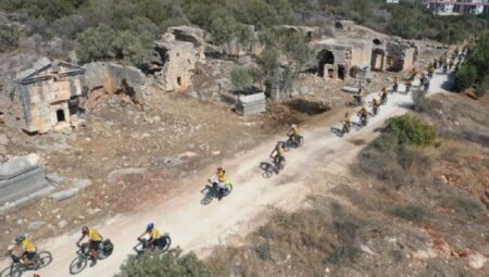 Mersin’de Tarih ve Doğanın İçinde Pedal Çevirdiler – Mersin’de Son dakika Haberleri
