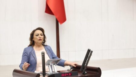 ŞEVKİN “ GELECEĞİN ŞAMPİYONLARI YOLDA KALIYOR!” – Mersin Halk Haber