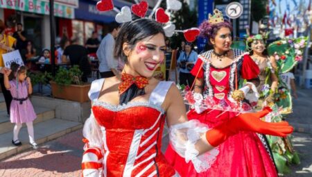 Yenişehir sokak sanatçıları festivaliyle renklendi – Mersin Halk Haber