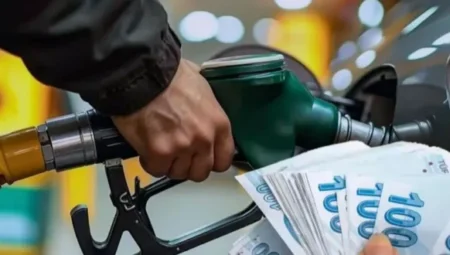 Akaryakıta dev zam! Gece yarısı tabela değişti – Mersin Halk Haber