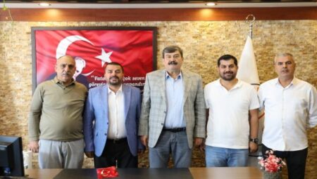 BAŞKAN YILDIZ’DAN PAZARCILAR ODASINA ZİYARET – Mersin Halk Haber